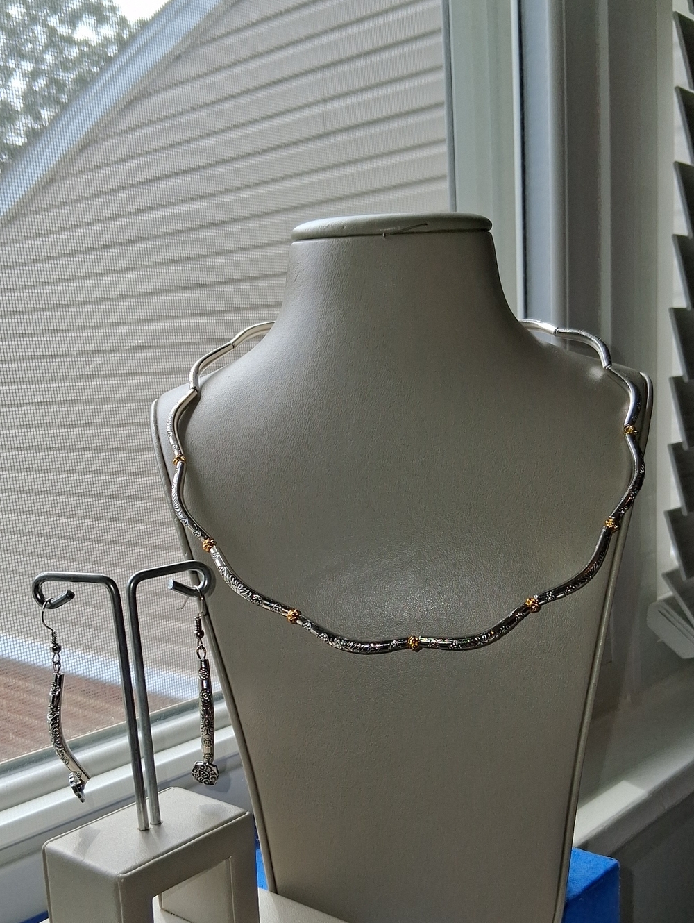 Handcrafted Silvertone 18k Goldplated beads Wavy  Necklace and Earrings Set